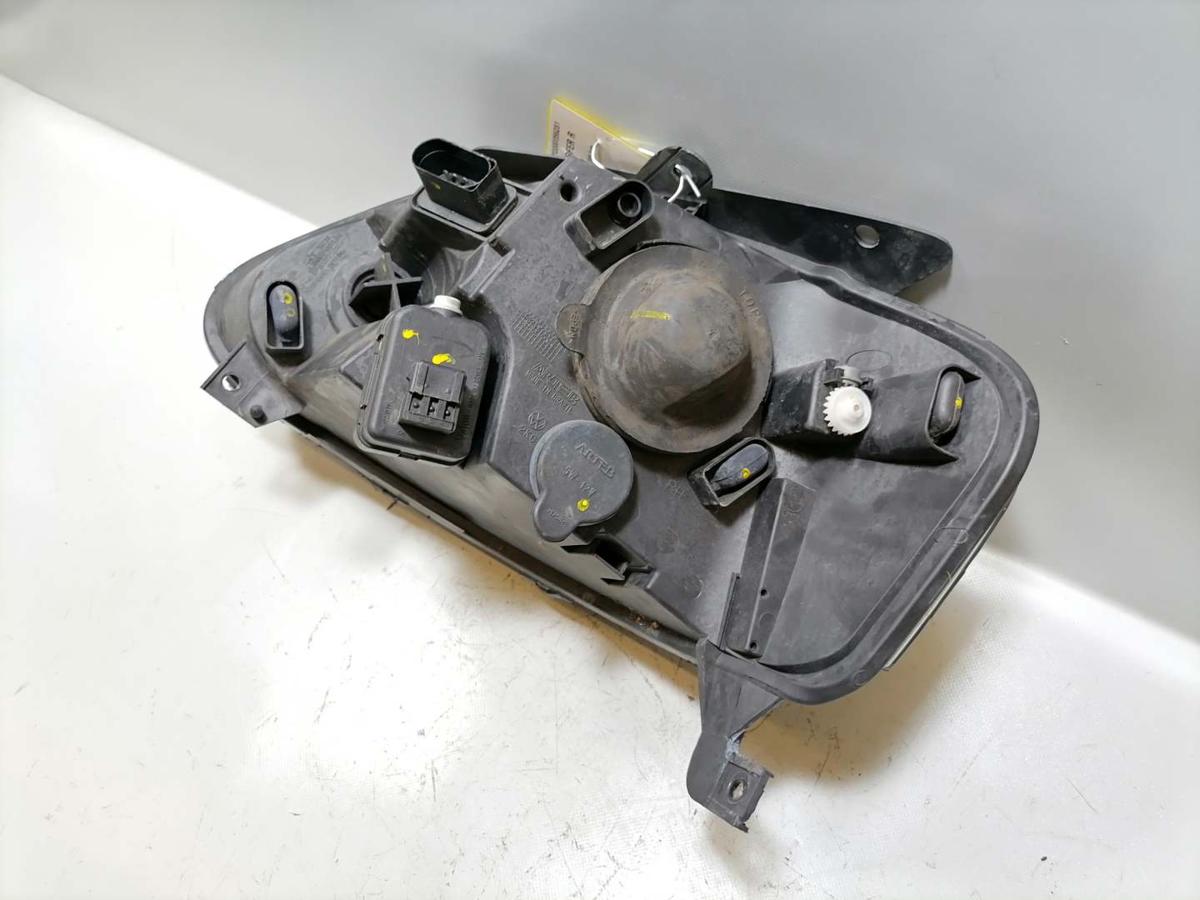 VW Fox original Scheinwerfer vorn rechts Halogen Bj.2005